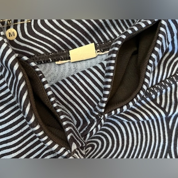 Nike running crop activewear leggings women Sz Medium drifit - Picture 4 of 9